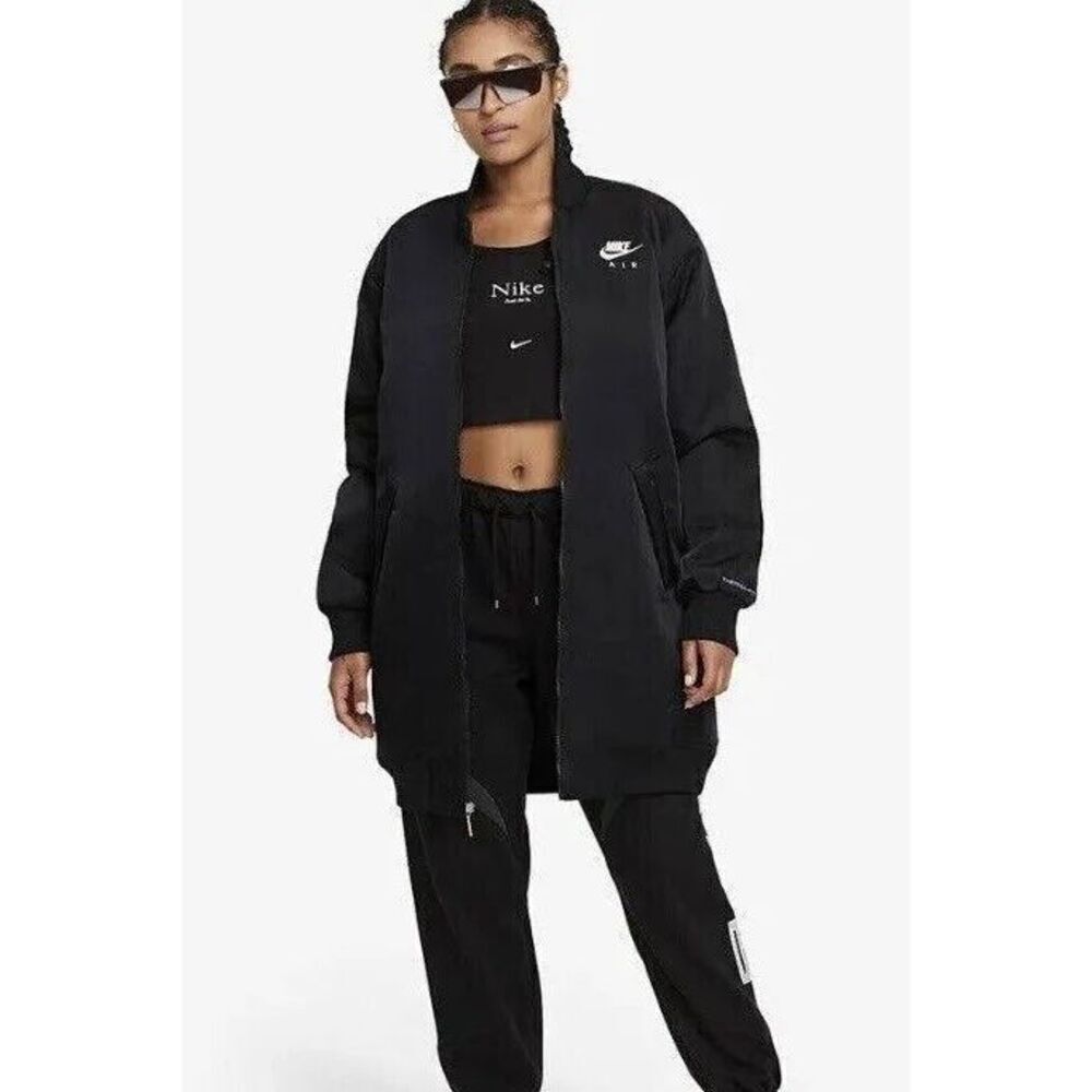 Nike Air Therma Fit Bomber Jacket Women's Size XS Black Loose Full Zip Jacket